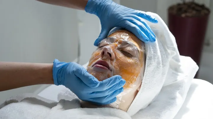 Meso Resveratrol Peel z mezoterapią mikroigłową w Swarzędzu