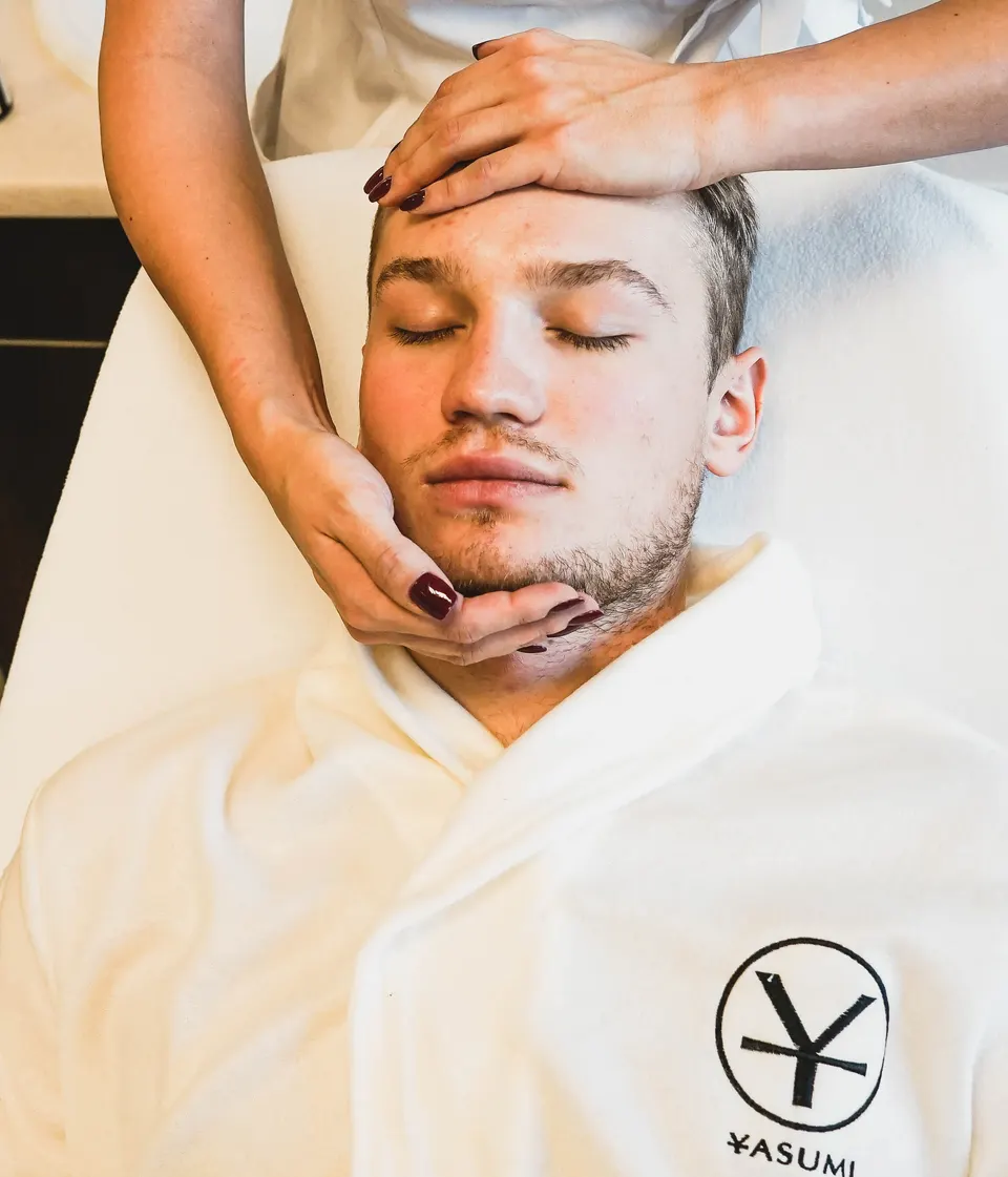 Relaxed Man w Swarzędzu — relaksujący zabieg na twarz, szyję i kark