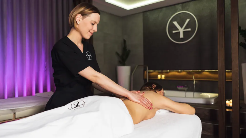 SPA dla Niej w Swarzędzu — rytuał UME i masaż świecą